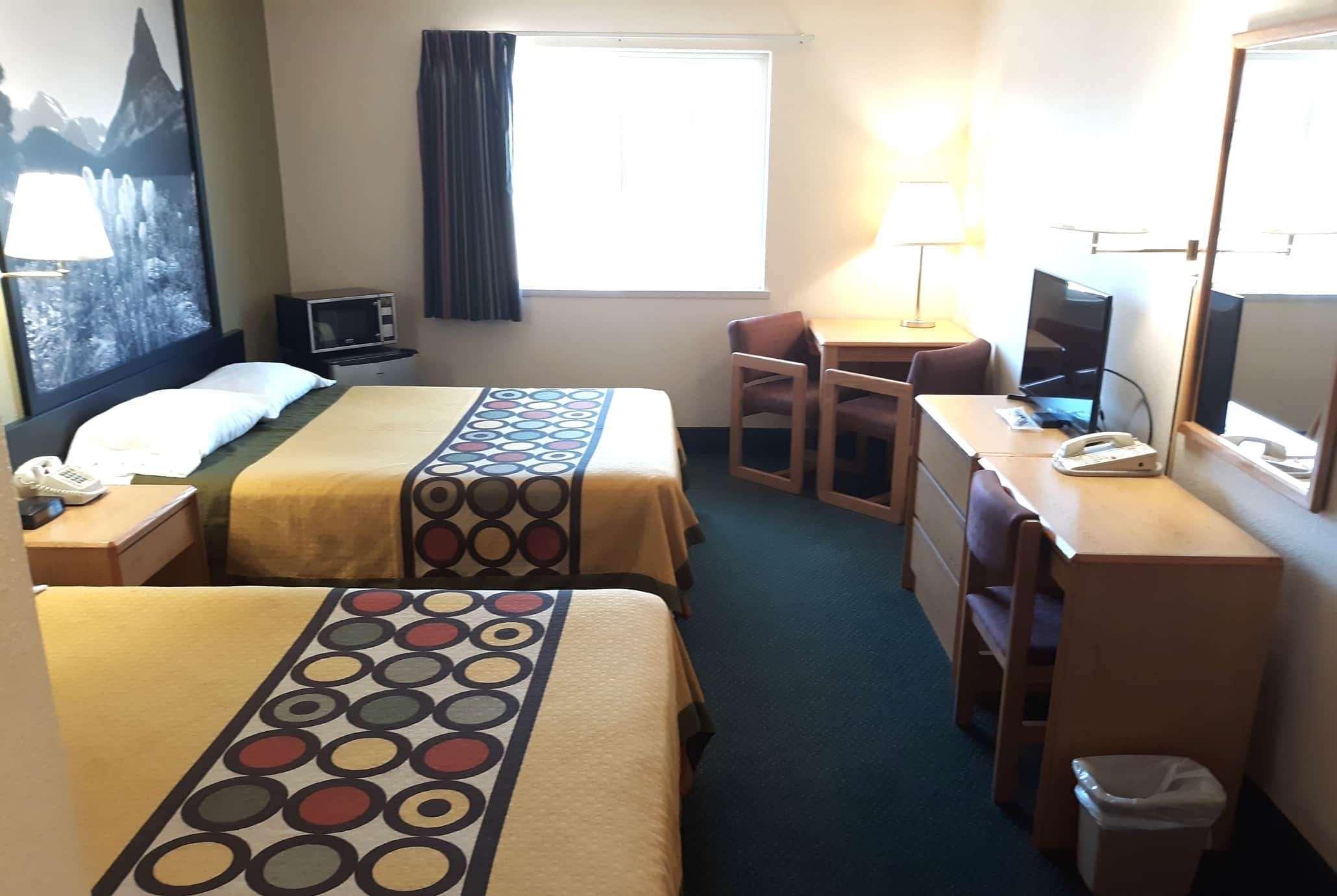 Hotel Super 8 By Wyndham Hamilton Esterno foto