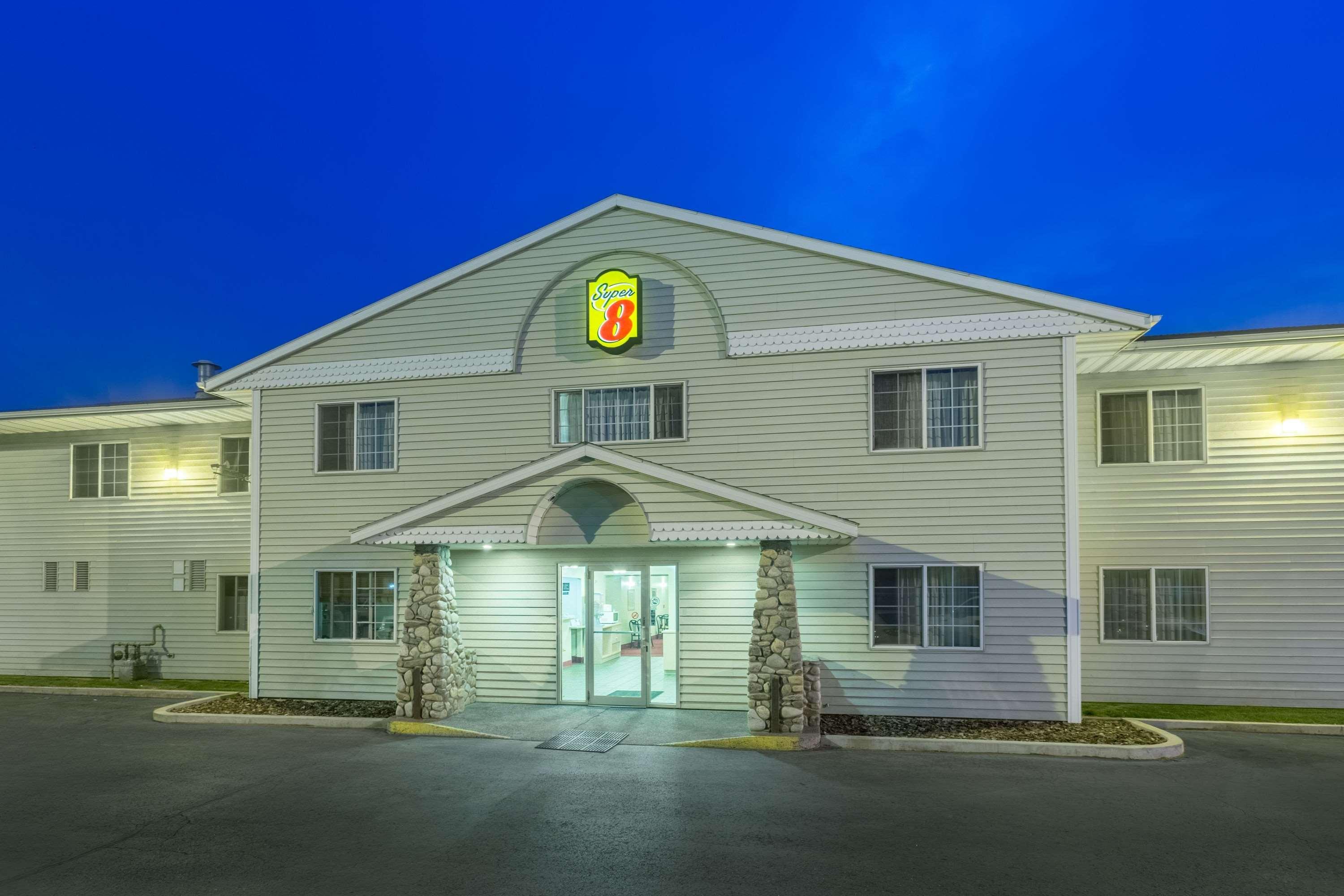 Hotel Super 8 By Wyndham Hamilton Esterno foto